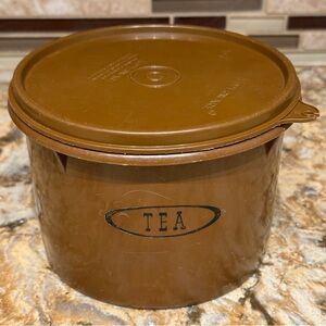 Vintage Tupperware Harvest Brown Tea Canister Black Lettering with Lid 263-21